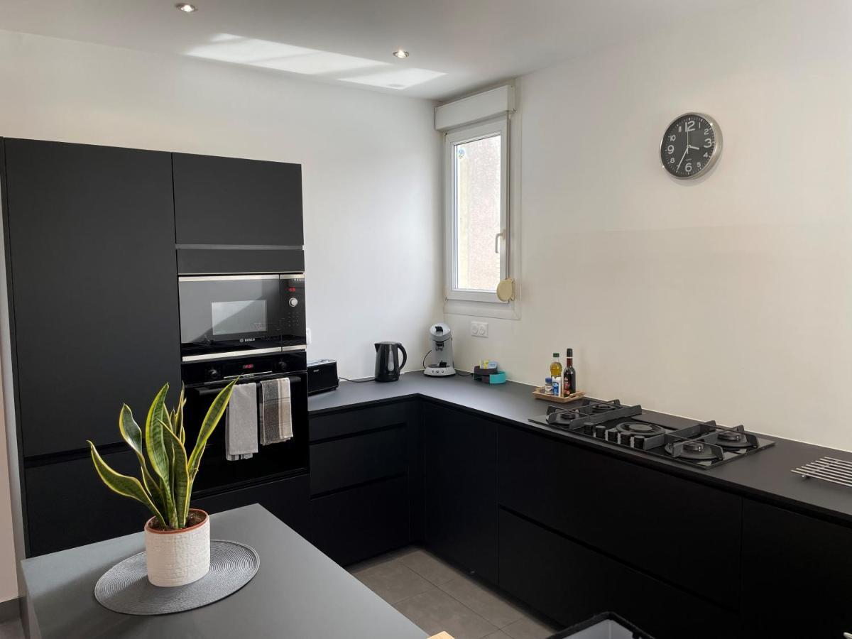 Le Cinquante-Deux Appartement De Charme Reims Bagian luar foto